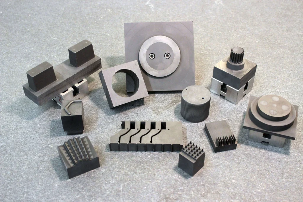 Tin tức & Sự kiện Gia Công EDM & Cắt Dây: Giải Pháp Hoàn Hảo Cho Các Chi Tiết Phức Tạp